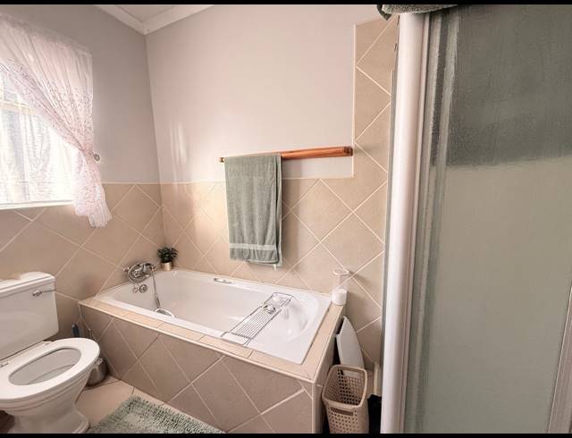 3 BEDROOM HOUSE FOR SALE IN SUNNYRIDGE